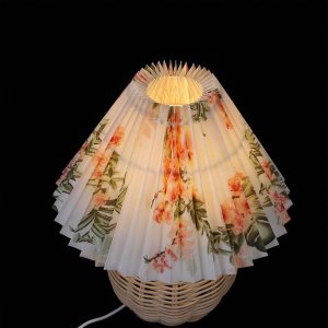 HOMSFOU 1 juego de lámparas de mesa de ratán con pantalla de tela, lámparas rústicas de mesita de noche, lámpara de escritorio plisada costera, luz HOMSFOU 1 juego de lámparas de mesa de ratán con pantalla de tela, lámparas rústicas de mesita de noche, lámpara de escritorio plisada costera, luz