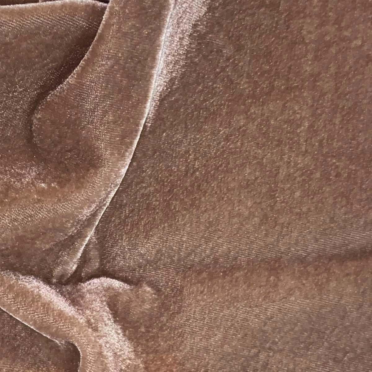 HiEnd Accents Stella – Juego de colcha de terciopelo de seda de 3 piezas con fundas de almohada, rosa polvoriento, tamaño súper queen, romántico,