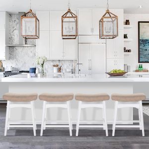 ALPHA HOME Juego de 4 taburetes de bar, taburetes de cocina de madera maciza con cojín de piel sintética beige, taburetes de bar con base de madera ALPHA HOME Juego de 4 taburetes de bar, taburetes de cocina de madera maciza con cojín de piel sintética beige, taburetes de bar con base de madera