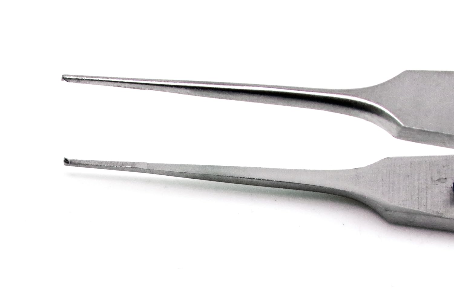2 pinzas Castroviejo de 4 pulgadas para atar sutura quirúrgica 0.012 in y 0.020 in 1×2 Premium Instruments