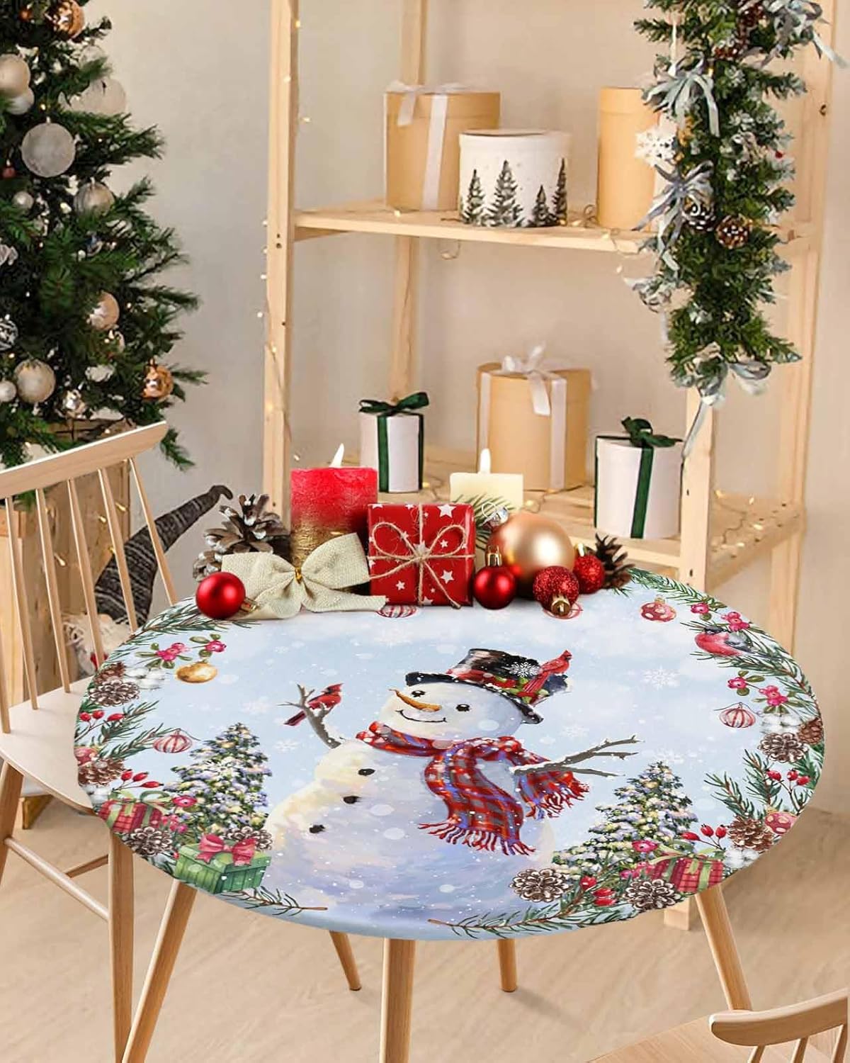 Mantel redondo ajustable de Navidad con diseño de muñeco de nieve, diseño de corona de regalo de Navidad, mantel negro impermeable para una mesa