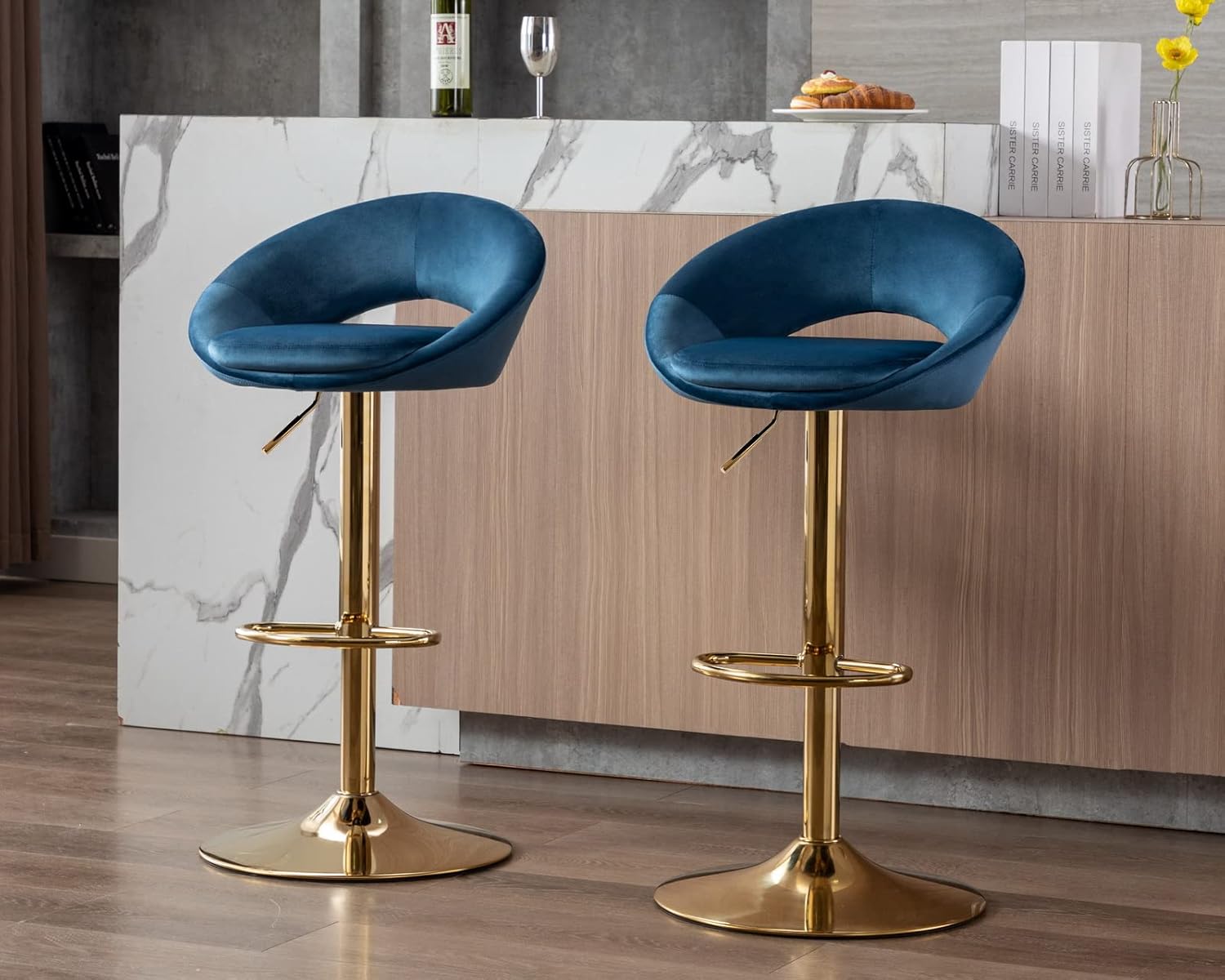 CIMOTA Juego de 2 taburetes de bar giratorios de terciopelo, sillas de bar ajustables con respaldo abiertobase dorada para isla, hogar, bar,