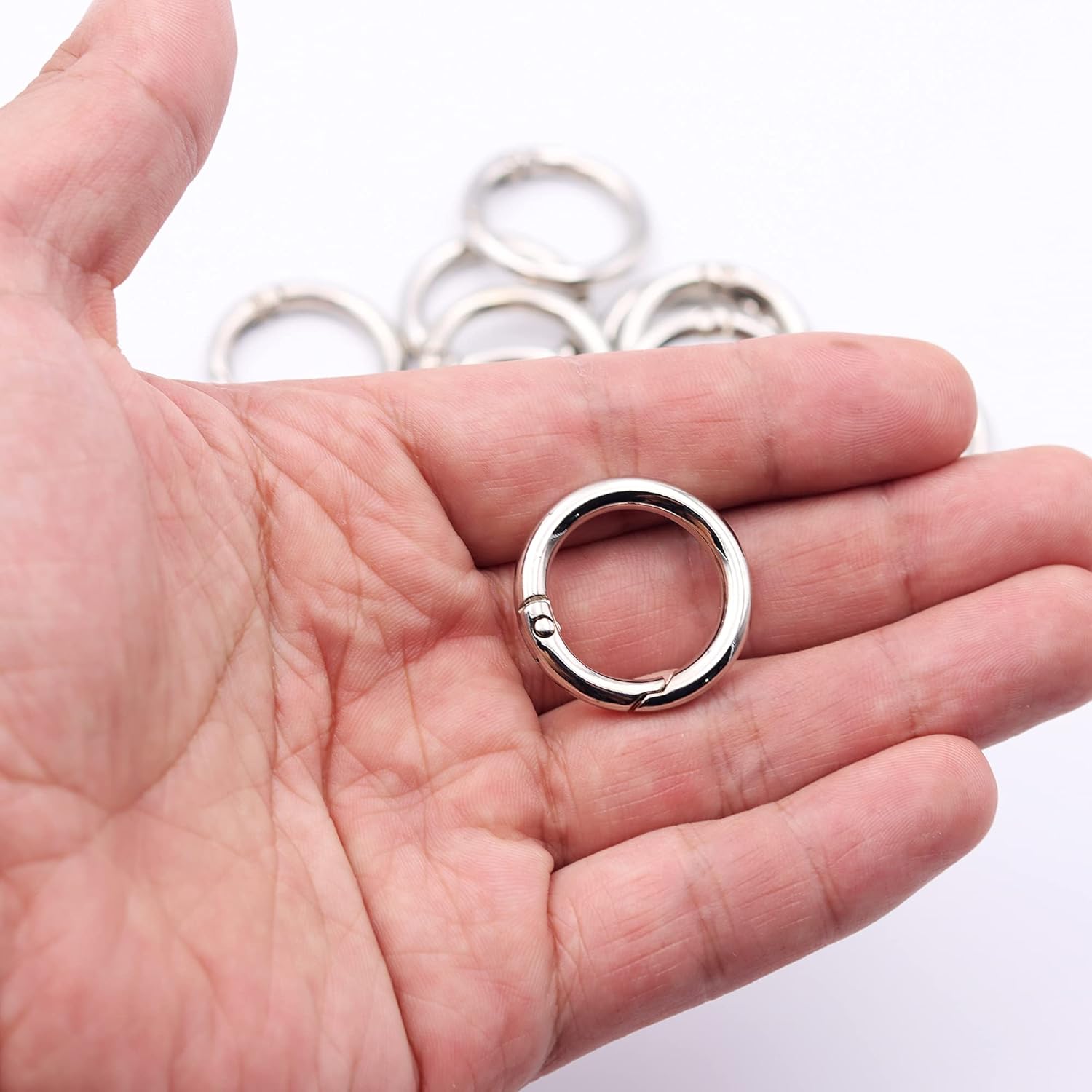 20 anillos tóricas de resorte gatillo con clip de mosquetón redondo para llaveros, hebilla, bolsas, monederos (plata, 34 pulgadas)