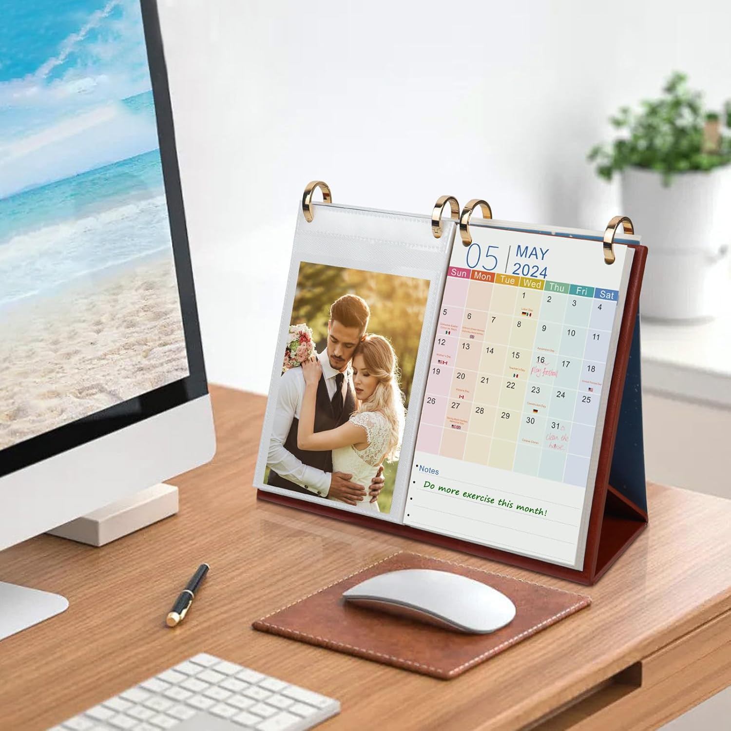 ZEEYUAN Álbum de fotos de pie de 4 x 6 pulgadas con calendario de escritorio de enero de 2024 a junio de 2025, 40 bolsillos de 4 x 6 pulgadas para