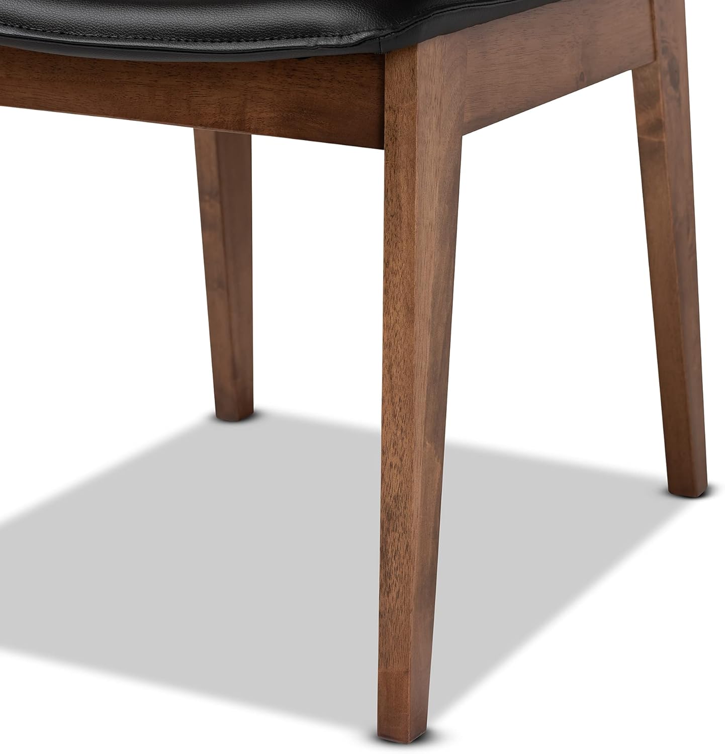Baxton Studio Afton – Juego de sillas de comedor de 2 piezas tapizadas de piel sintética negra y acabado marrón nogal, juego de sillas de comedor