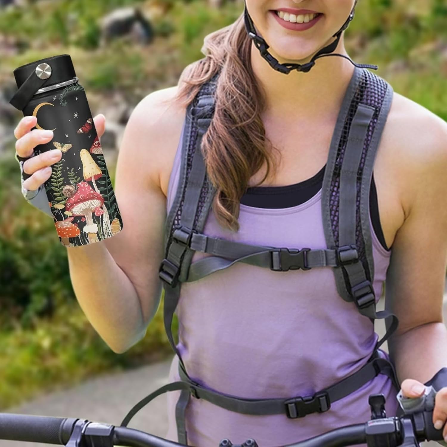 Botella de agua de entrenamiento de hongos para mujeres y hombres, aislada, botella de agua de acero inoxidable de 20 onzas con asa, taza de viaje,