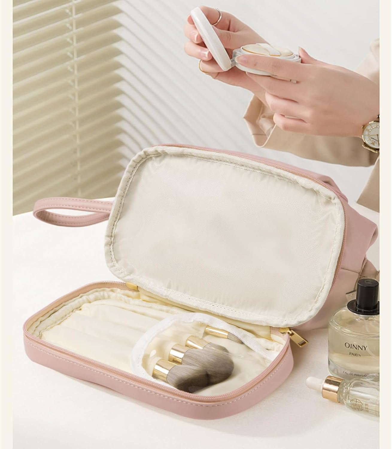 Telena Bolsa de maquillaje de gran capacidad, bolsas de cosméticos de viaje de doble capa, bolsa de maquillaje portátil de cuero para mujeres