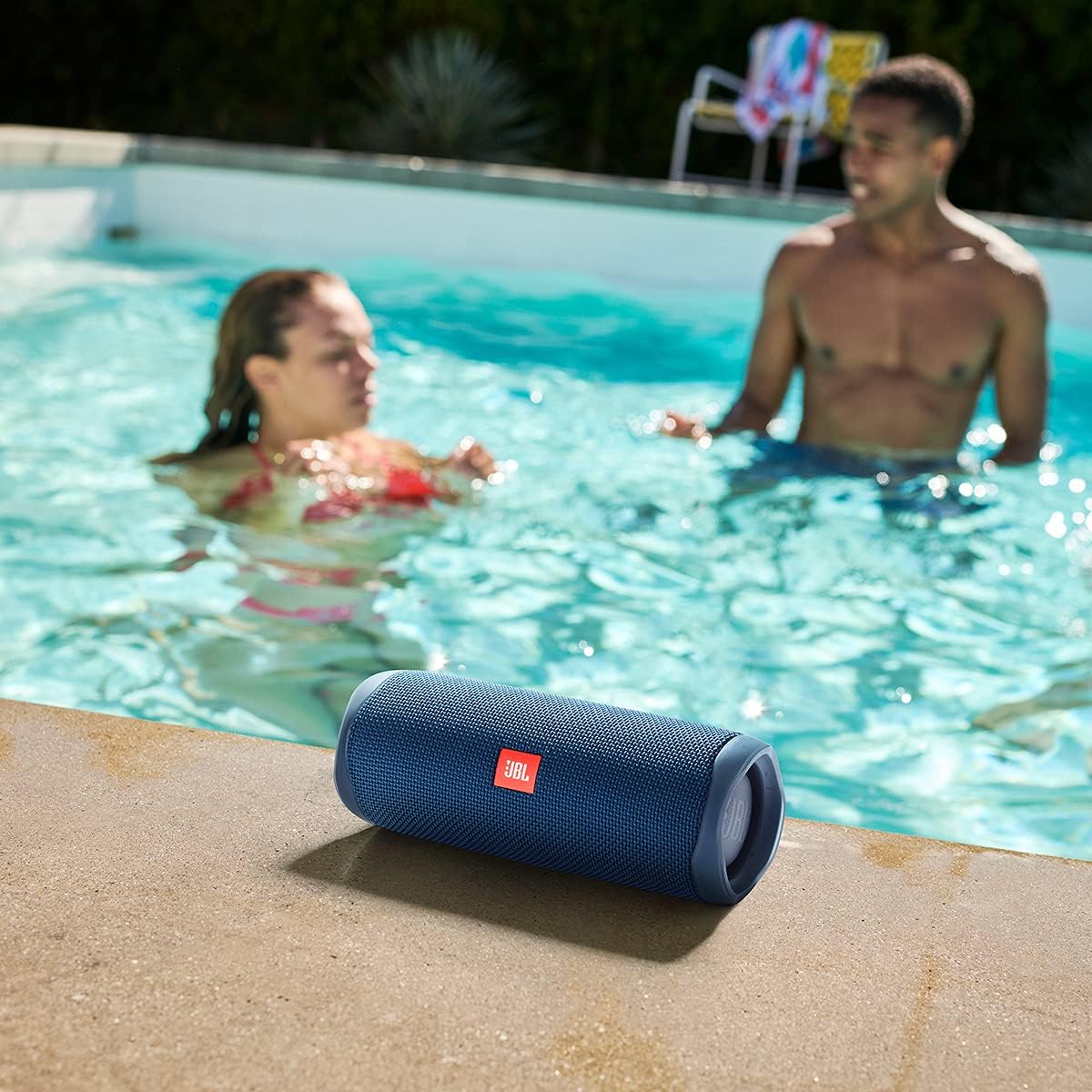 JBL Flip 5 – Par de bocinas portátiles inalámbrica con conexión Bluetooth, resistentes al agua