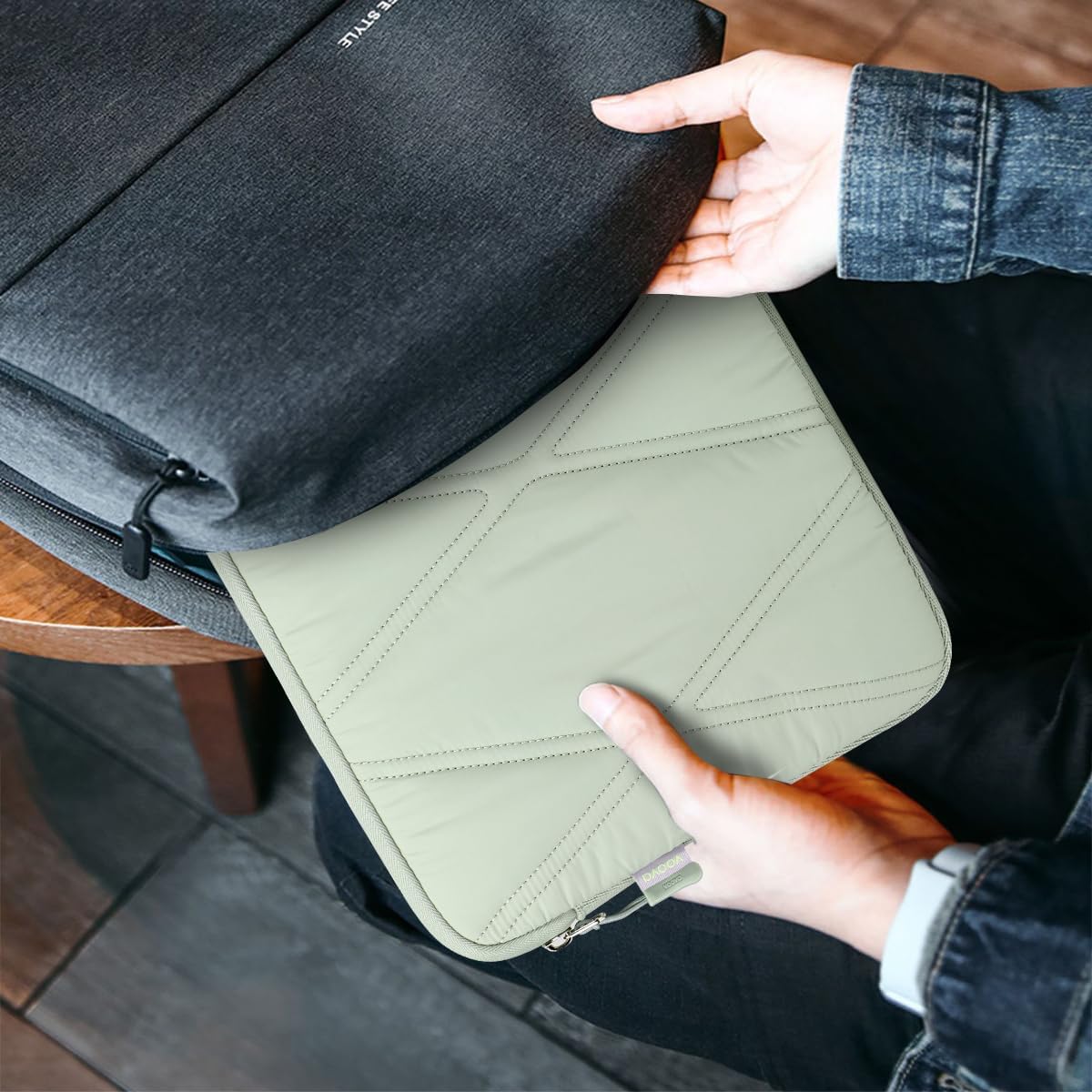 Voova Funda de transporte para laptop de 14 pulgadas y 15 pulgadas, bonita funda para computadora con bolsa de accesorios para MacBook Air M2 15,
