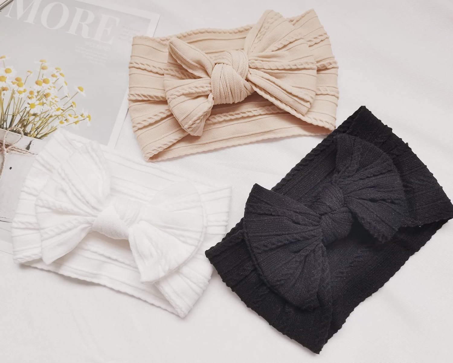Diademas con lazo para bebé y niñas, hechos a mano, suaves lazos para recién nacidos, para bebés, color negro y blanco (negro+blanco+beige)