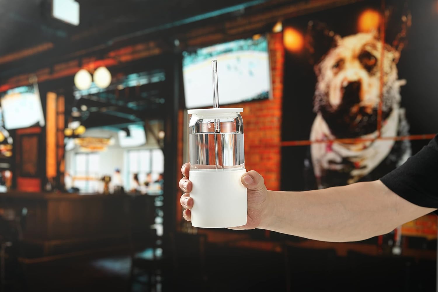 Spacenight Vasos de vidrio con tapas y popotes, vaso con tapa y pajita, taza de café helado de 16 onzas, tapas de silicona proporcionan una fuerte