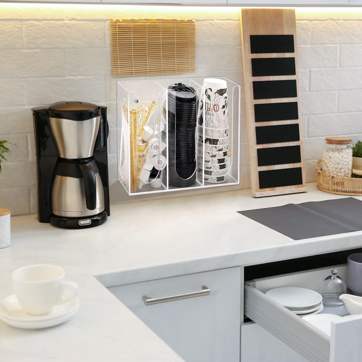 Suwimut Soporte organizador de almacenamiento de tapas y tazas de café de acrílico, 3 compartimentos, dispensador de vasos de papel desechable,