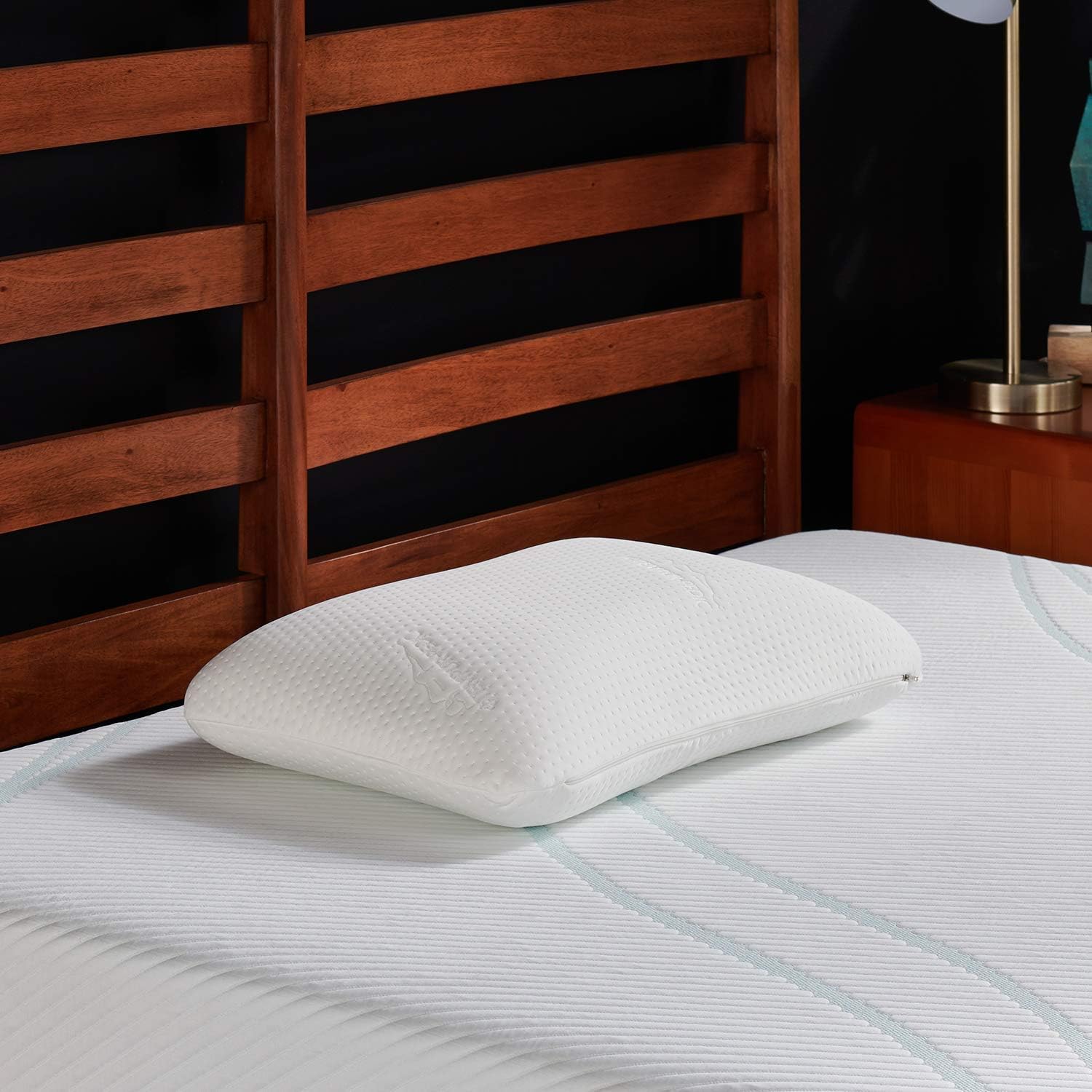 Tempur-Pedic TEMPUR-Cloud Breeze – Almohada de enfriamiento doble, almohada Queen & Symphony de lujo, sensación suave, estándar, color blanco