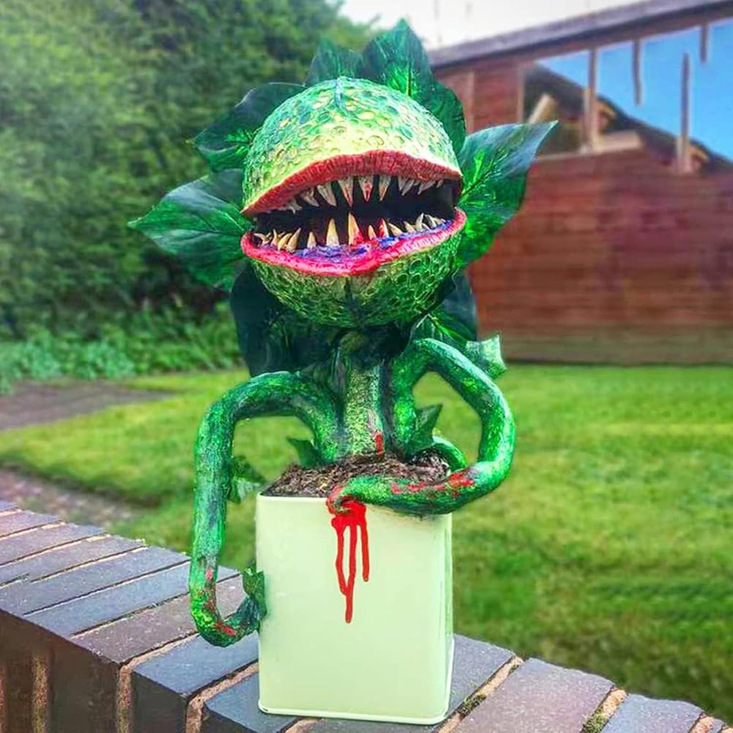 BinaryABC Figura de planta de piraña de terror de Halloween, estatua de jardín de flores, figuras de plantas caníbales, accesorios aterradores de