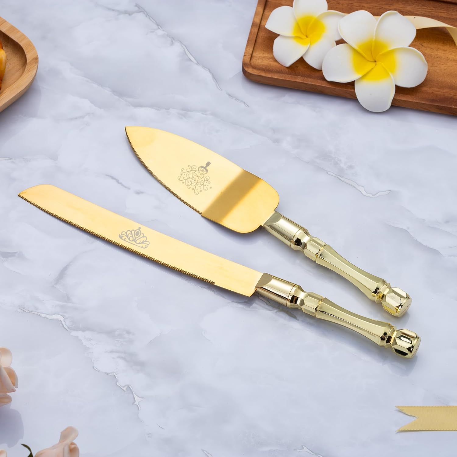 Juego de cuchillos y servidores para tartas de boda, elegantes asas de plástico doradas, juego de corte de pasteles para bodas, cumpleaños,