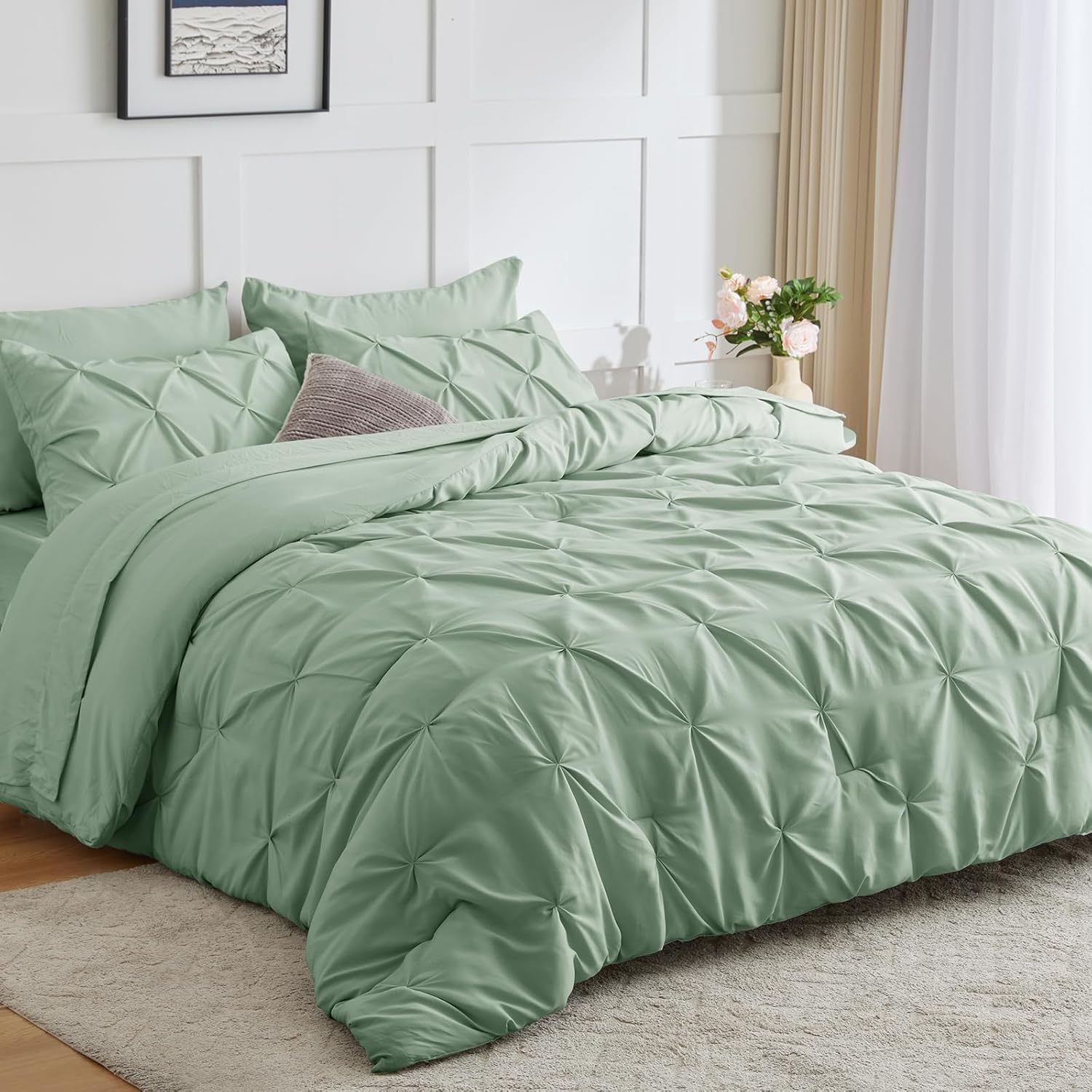 CozyLux Juego de edredón Queen de 7 piezas, tamaño Queen, color verde salvia, juego de ropa de cama plisada en una bolsa con edredón para todas las