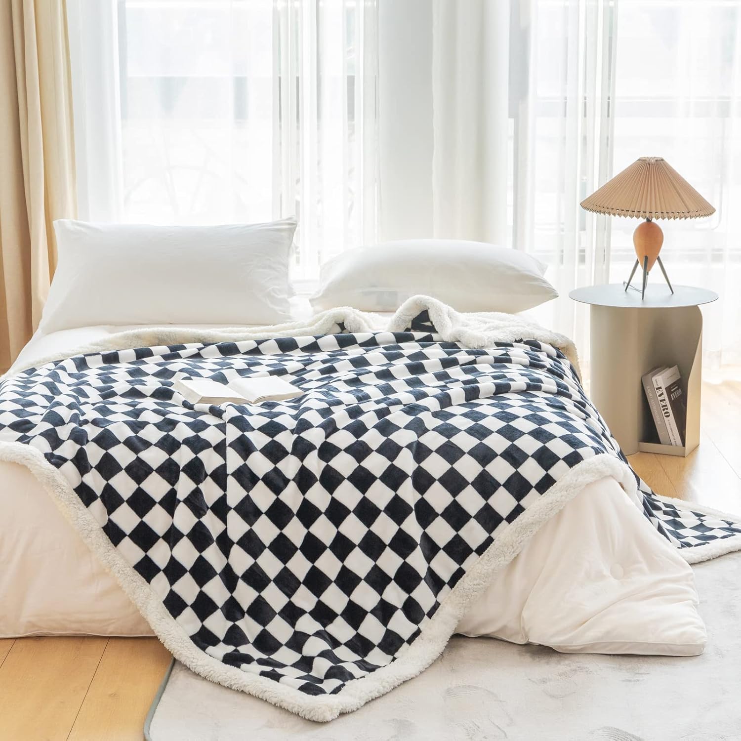 LOMAO Manta Sherpa de vellón con patrón a cuadros, suave y gruesa para sofá y cama, lujosa, cálida y acogedora para todas las estaciones (negro, 60