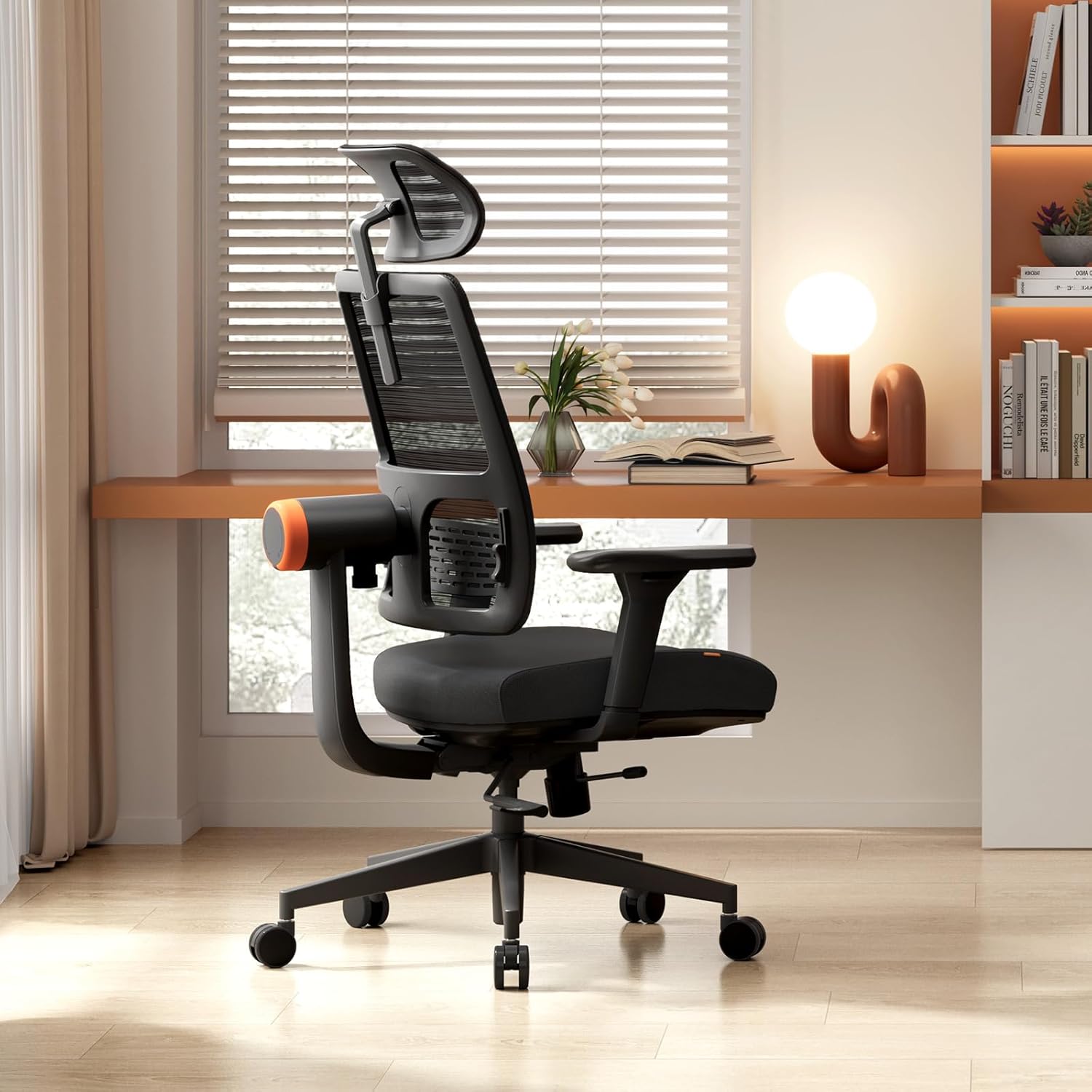 Newtral Silla ergonómica de oficina en casa, silla de escritorio de respaldo alto con soporte lumbar adaptativo único, reposacabezas ajustable,