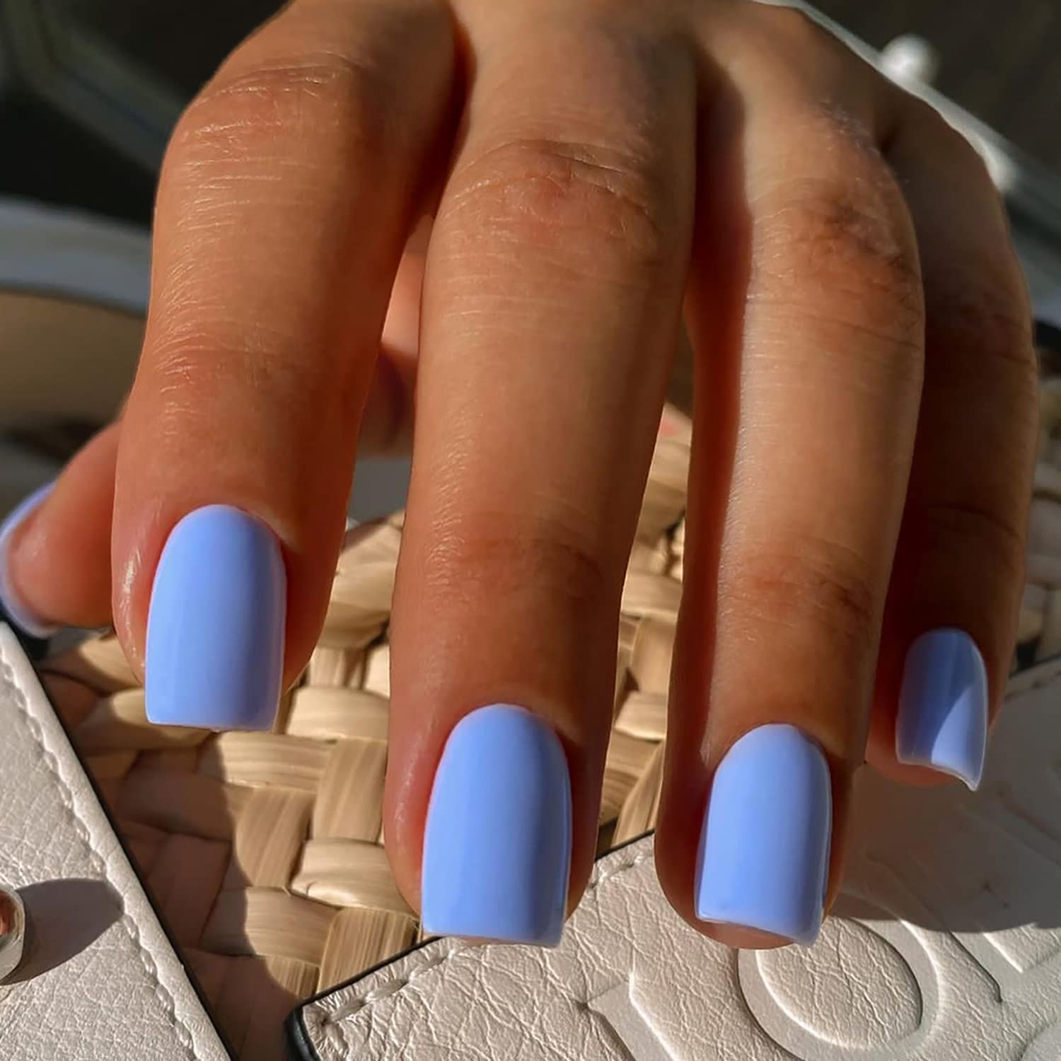 Uñas postizas cuadradas medianas de color violeta azulado, uñas postizas de primavera de color sólido, uñas postizas medianas de cobertura completa,