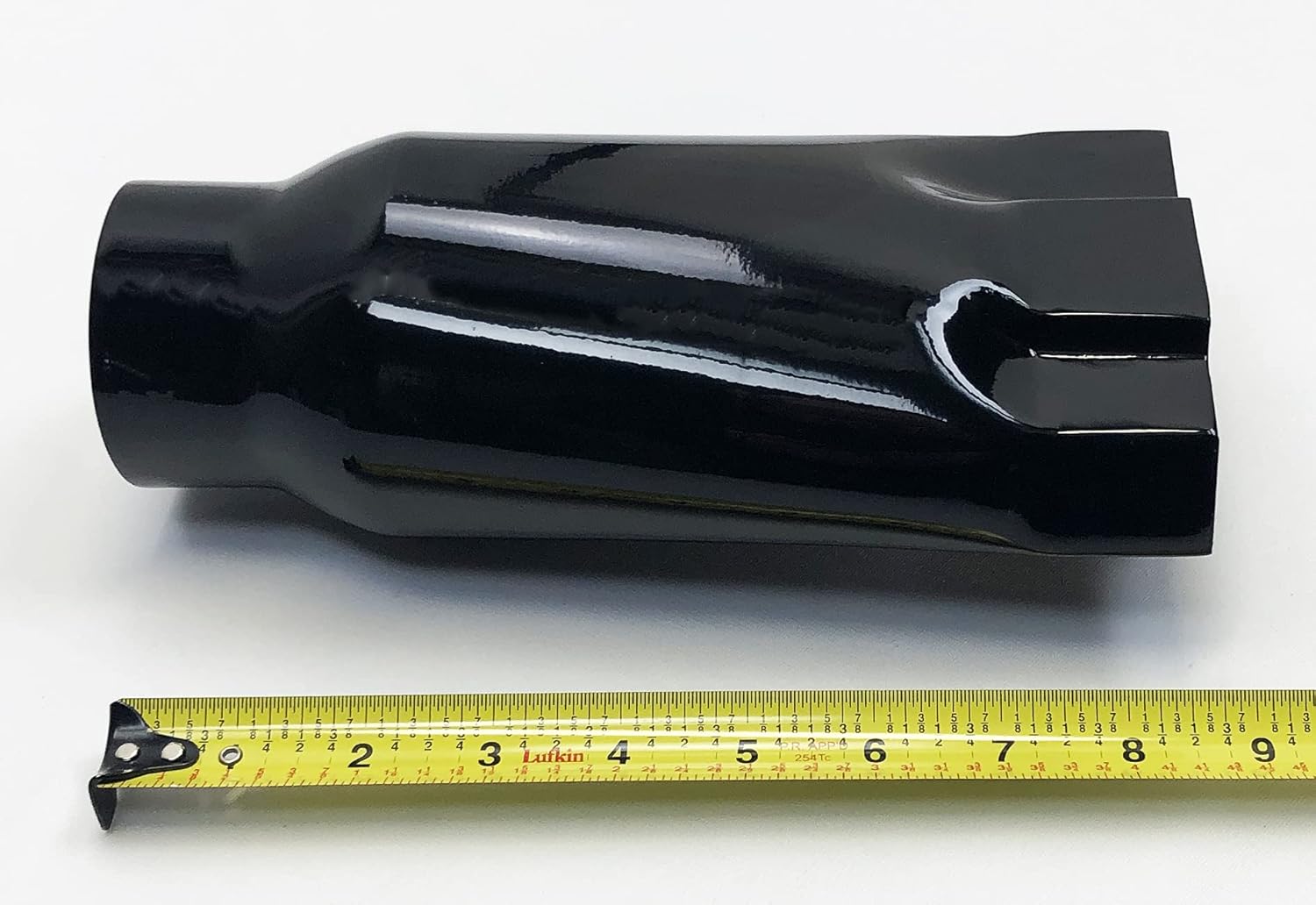 Punta de escape larga de 2.25 pulgadas, entrada 4.75 pulgadas, salida de 9.00 pulgadas de largo, Chevy Gloss Black Bowtie Stainless Wesdon Punta de
