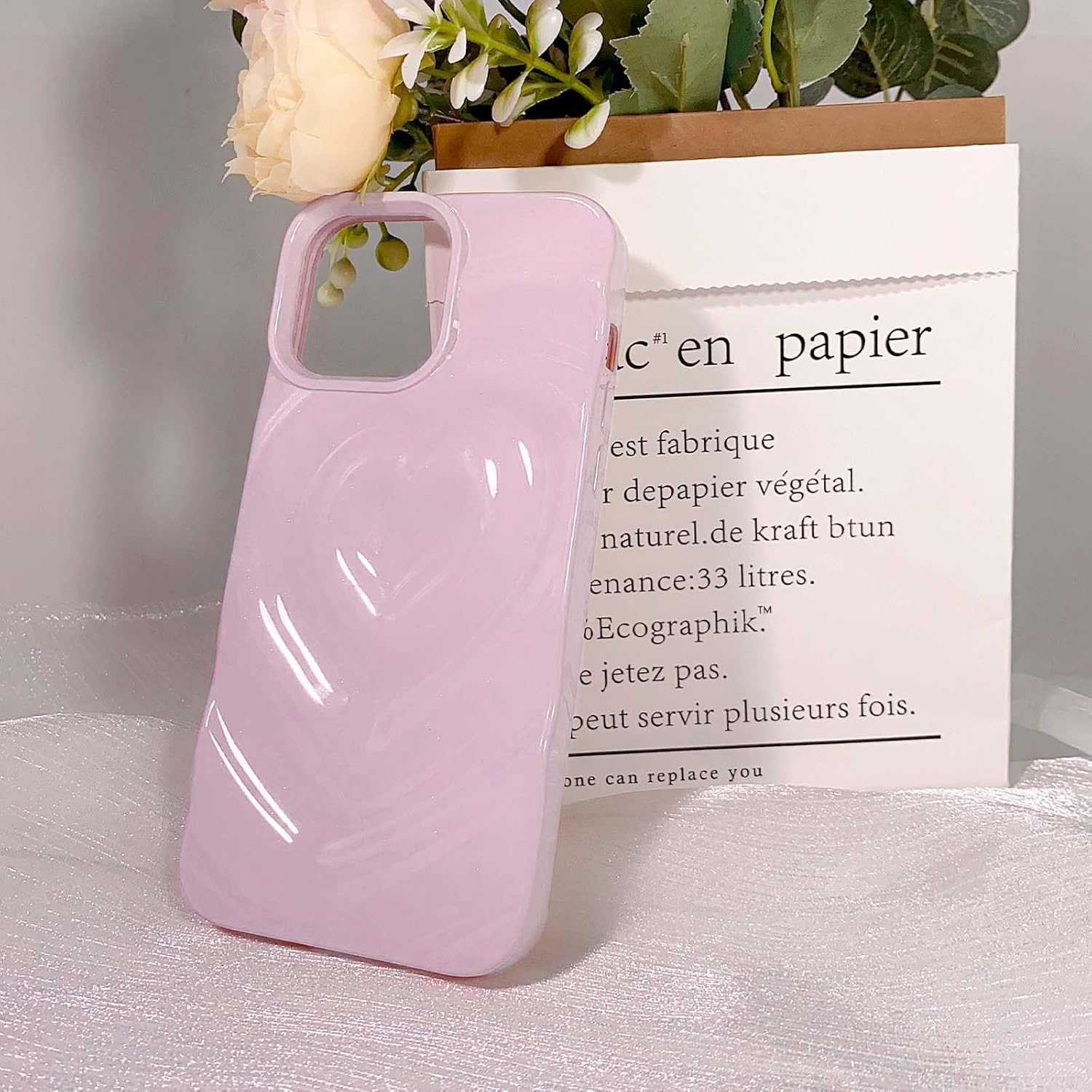 NITITOP Funda compatible con iPhone 13 Pro Max, diseño de corazón de amor, de silicona suave, 3D, a prueba de golpes, para mujeres y niñas, color