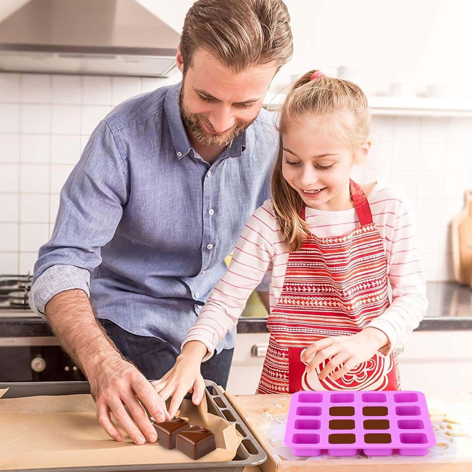 Vodolo Moldes cuadrados de silicona de caramelo de caramelo, 4 piezas de 16 cavidades de molde de trufas de chocolate para bombas de grasa,