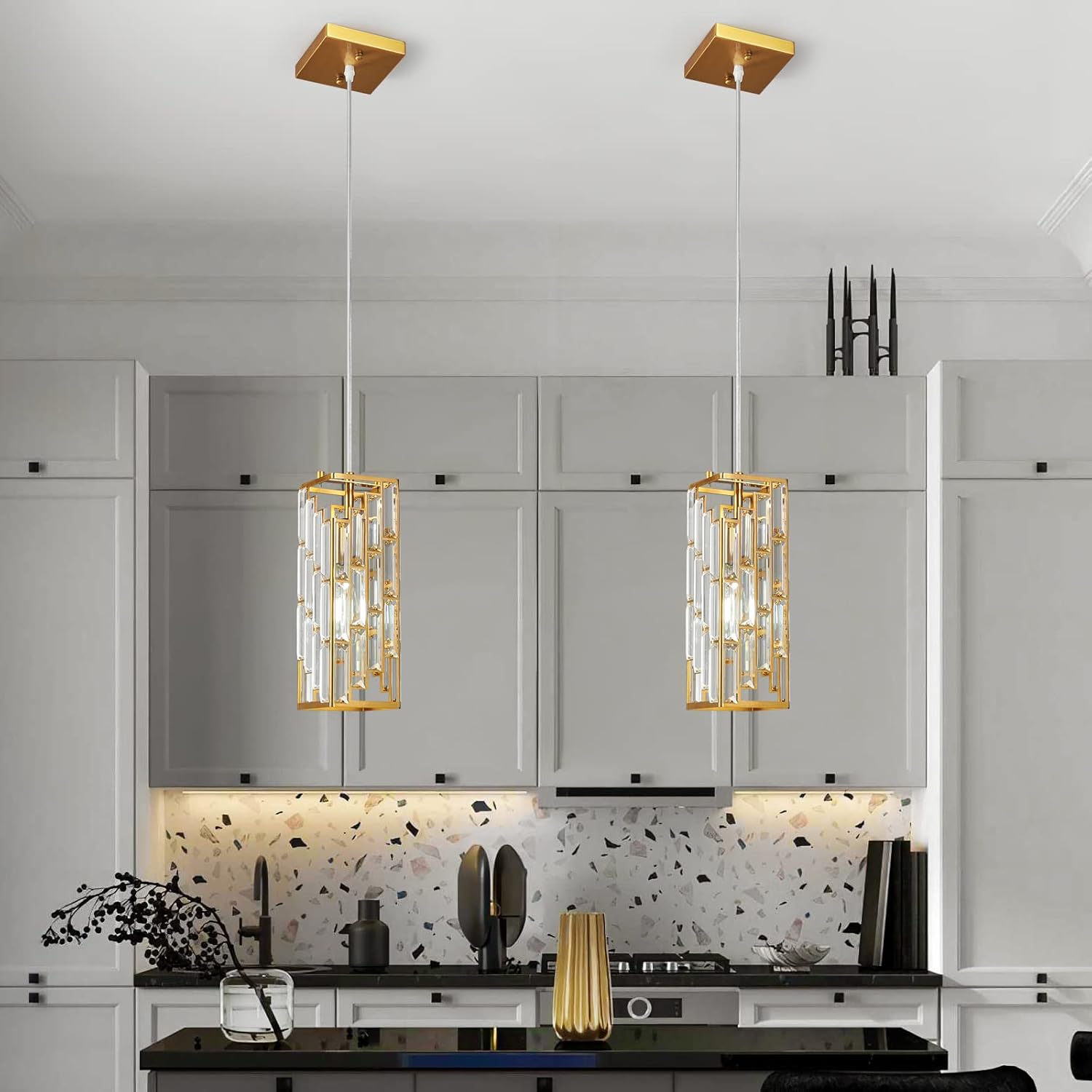 Iluminación colgante dorada moderna, mini candelabros de cristal, lámpara colgante ajustable para cocina, isla, comedor, dormitorio (paquete de 1)