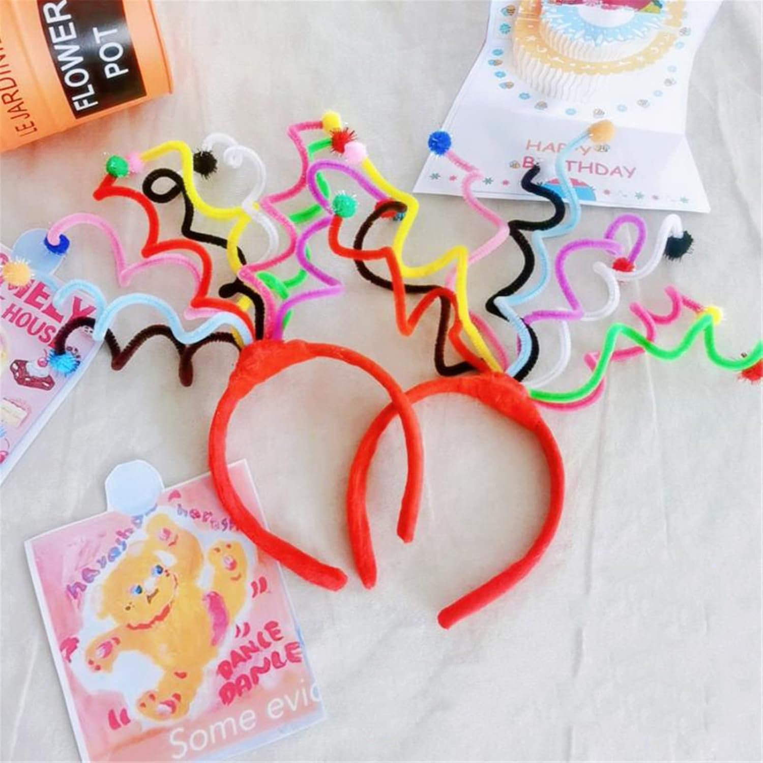 MNZYY 2 piezas divertidas coloridas mujeres niñas diadema mujeres cumpleaños niña dulce princesa banda para el pelo aro decoración fiesta vestido 2