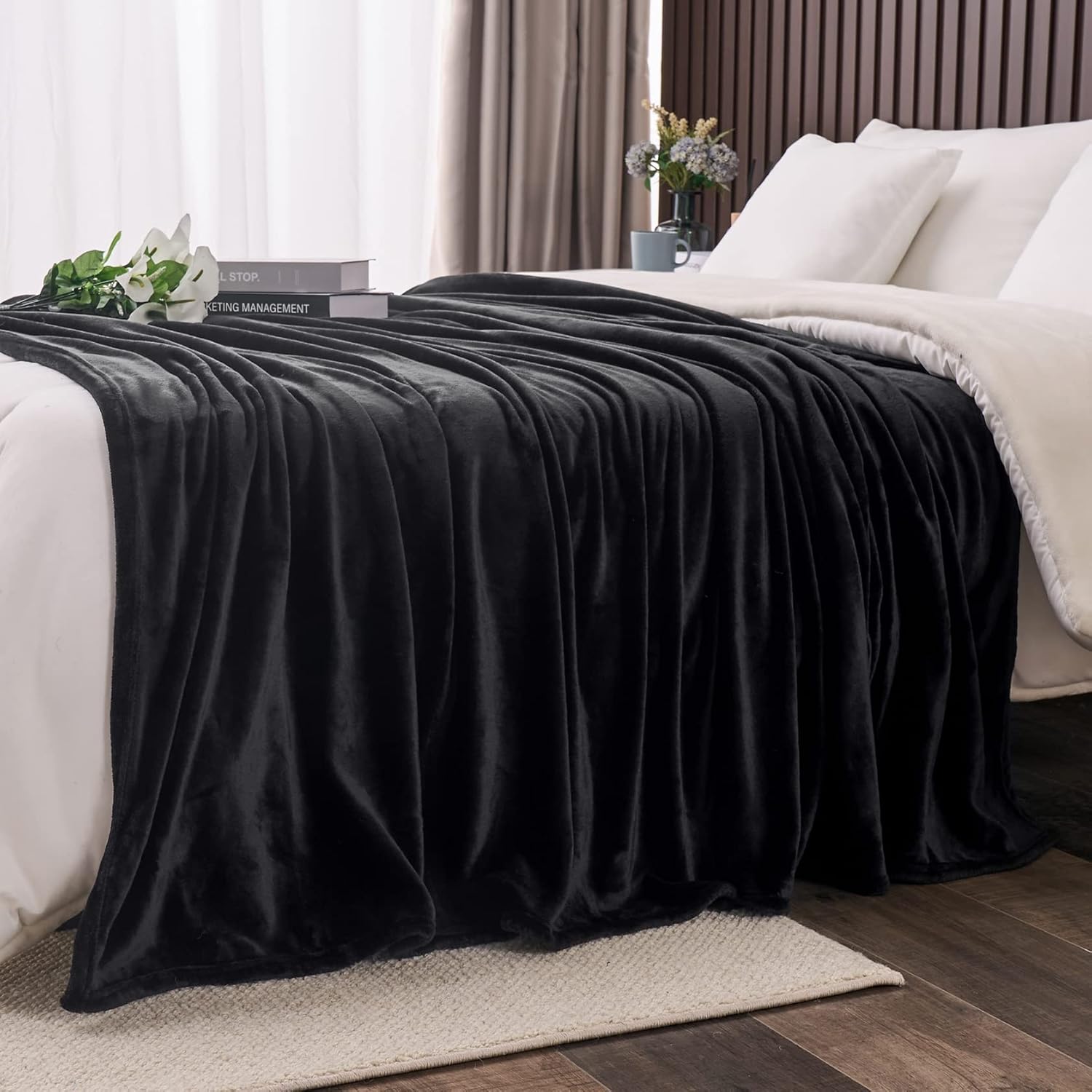 Nmosyni Manta de forro polar negra para sofá, manta mullida antiestática, cálida y acogedora para sofá y cama, manta súper suave y ligera para todas