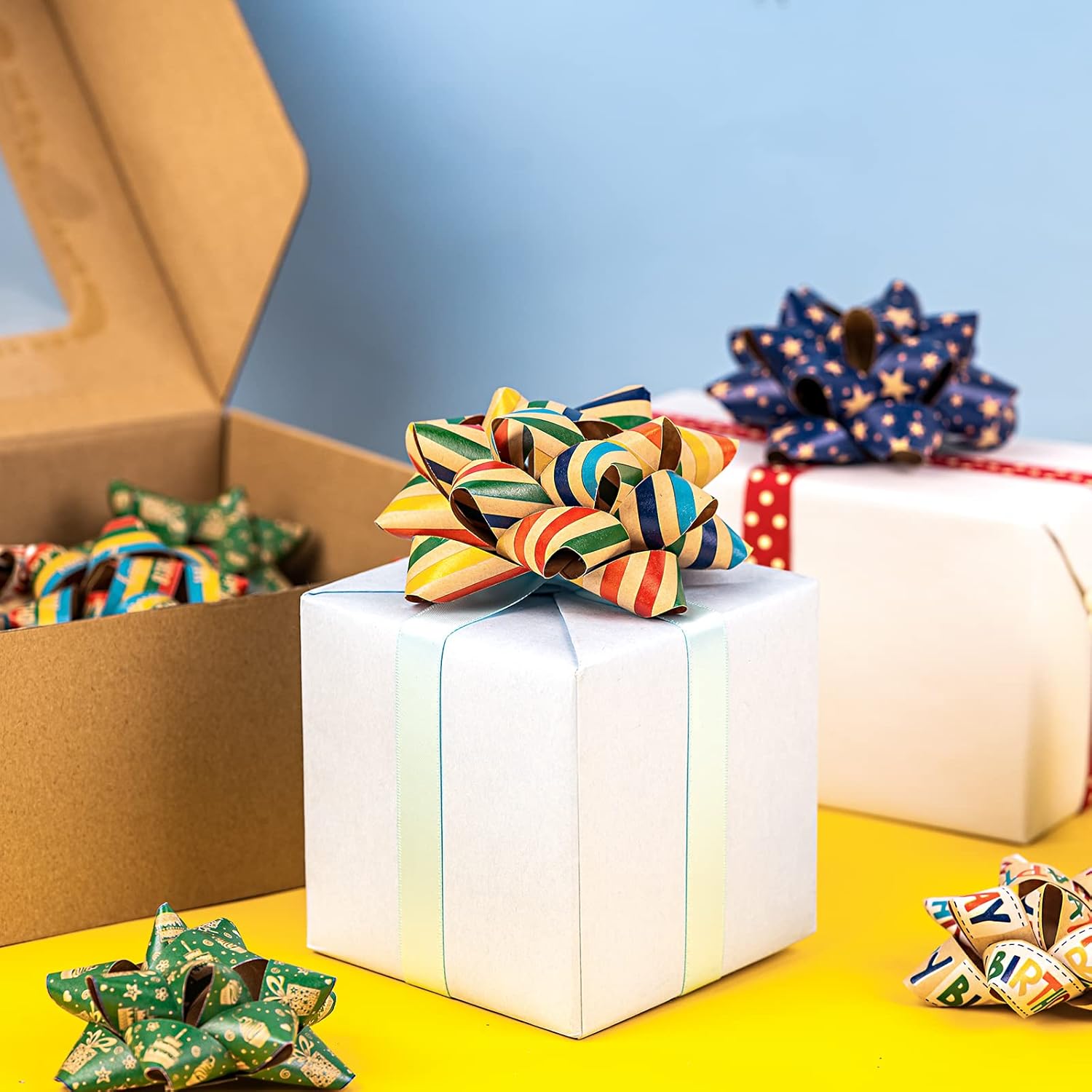 RUSPEPA Surtido de lazos de regalo de cumpleaños de papel kraft, diseño colorido de arco iris para Navidad, vacaciones, cumpleaños, bodas, baby