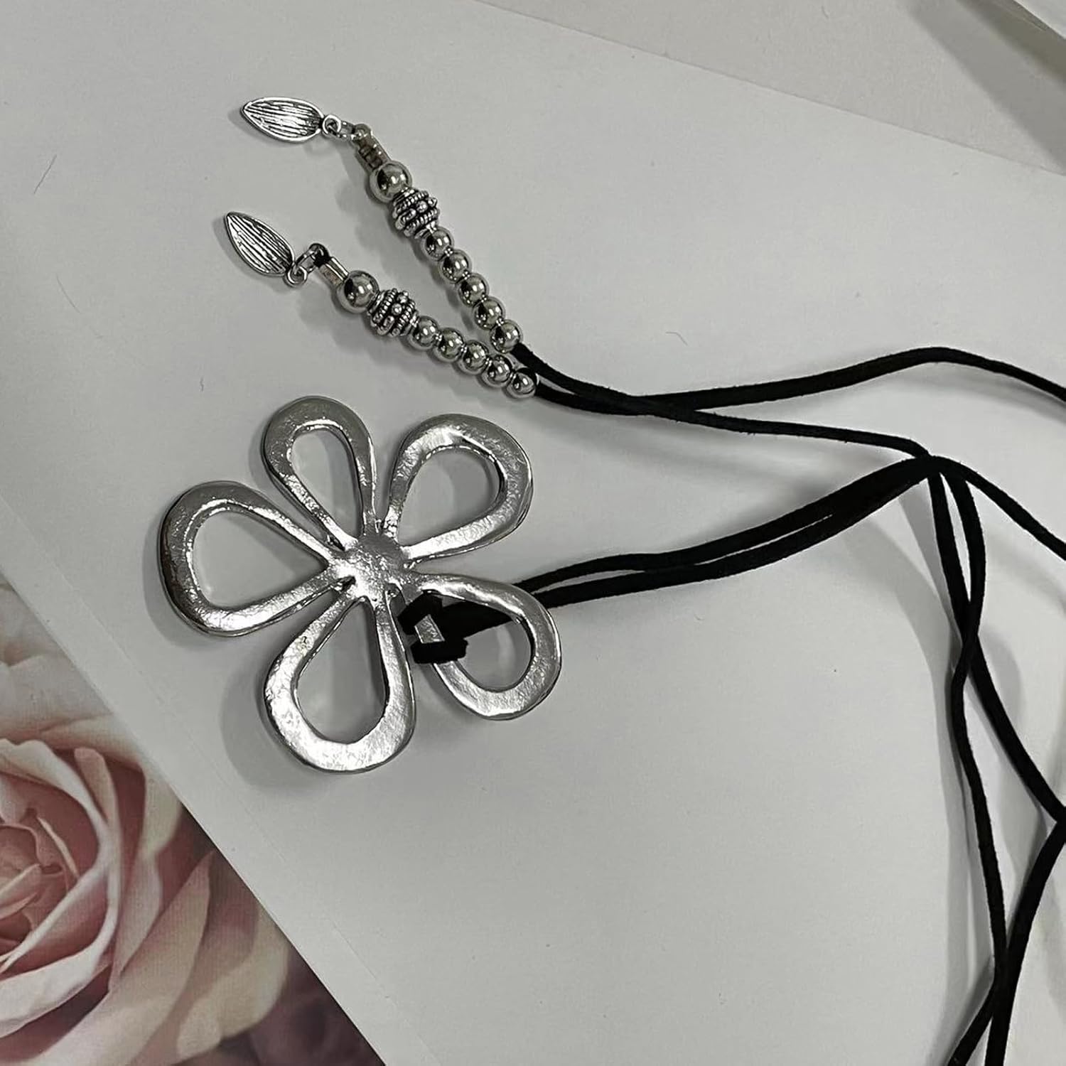 Boho Necklaces for Women Country Concert Outfits for Women Trendy Handmade Bohemian Leather Necklace Western Outfit Necklace for Teen Girl Gifts