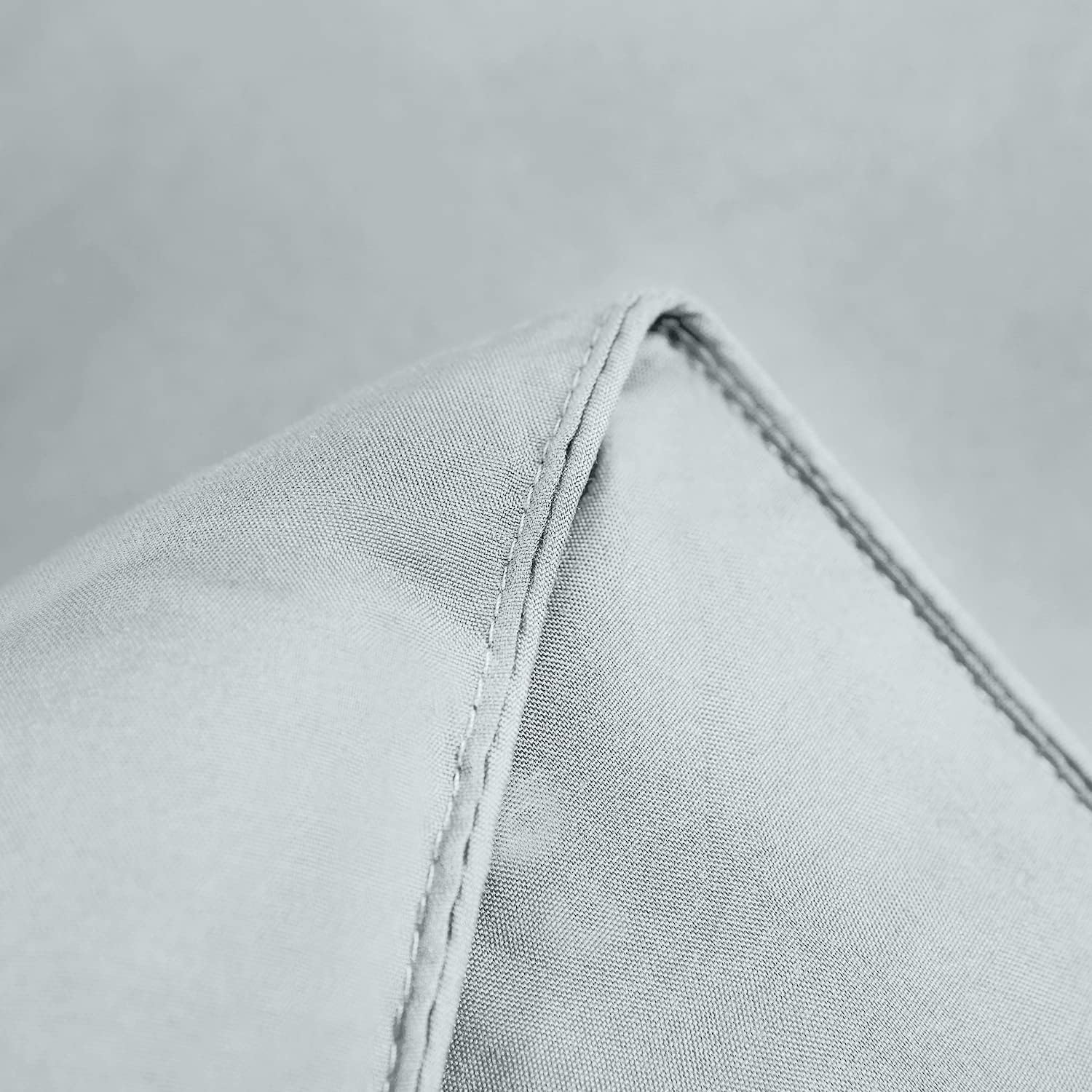 Utopia Bedding Relleno de edredón  Edredón acolchado con pestañas en las esquinas  Edredón alternativo cosido en caja (King, gris claro)