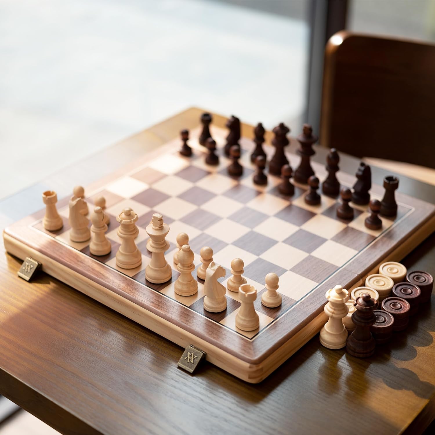 A&A Juego de ajedrez y damas plegables de madera de 15 pulgadas con piezas de ajedrez Staunton de altura King de 3 pulgadas, 2 reinas adicionales,