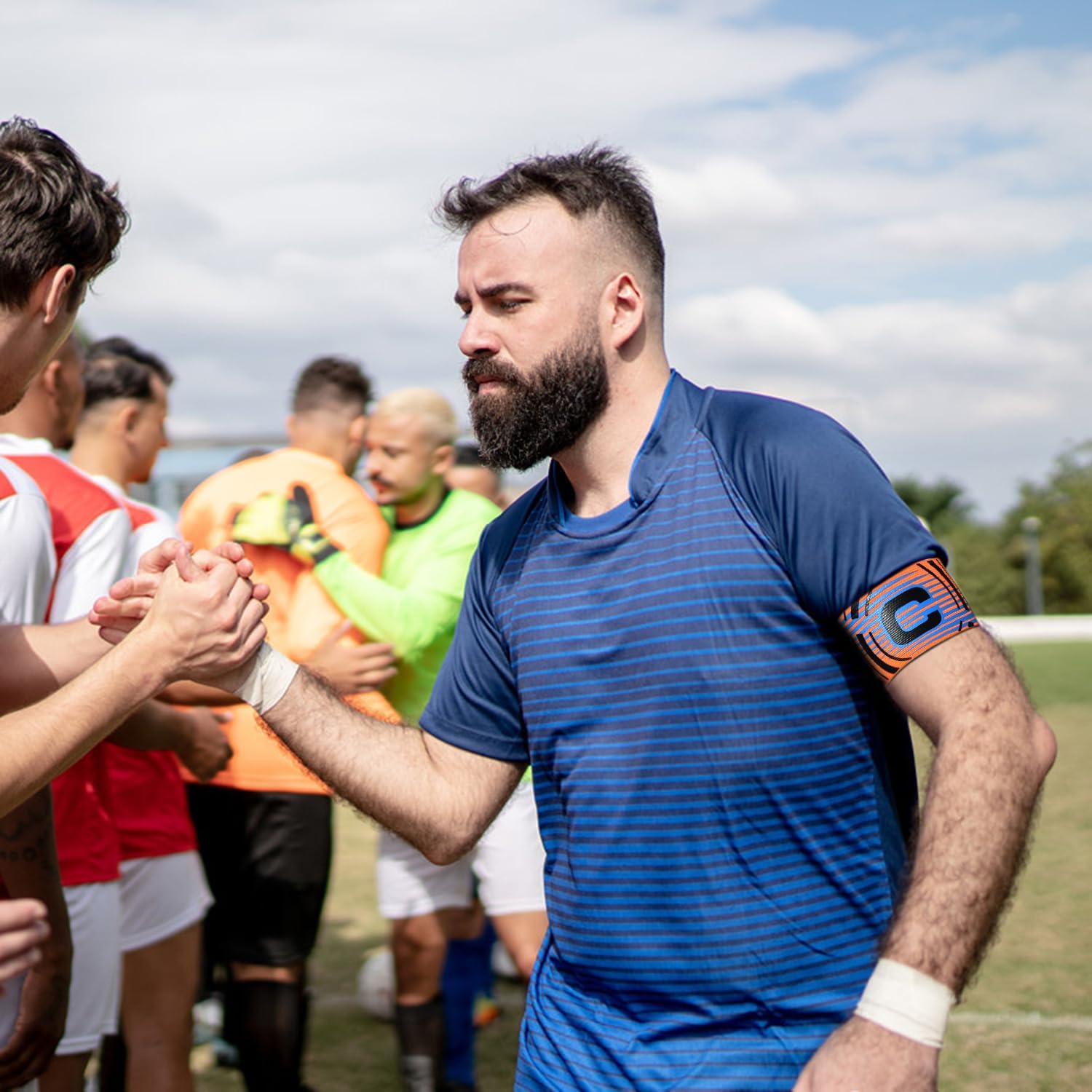 FUNAUPGO Sports Captain C Armband – Brazalete elástico unisex para capitán de fútbol, ajustable, para jugadores de fútbol al aire libre, para