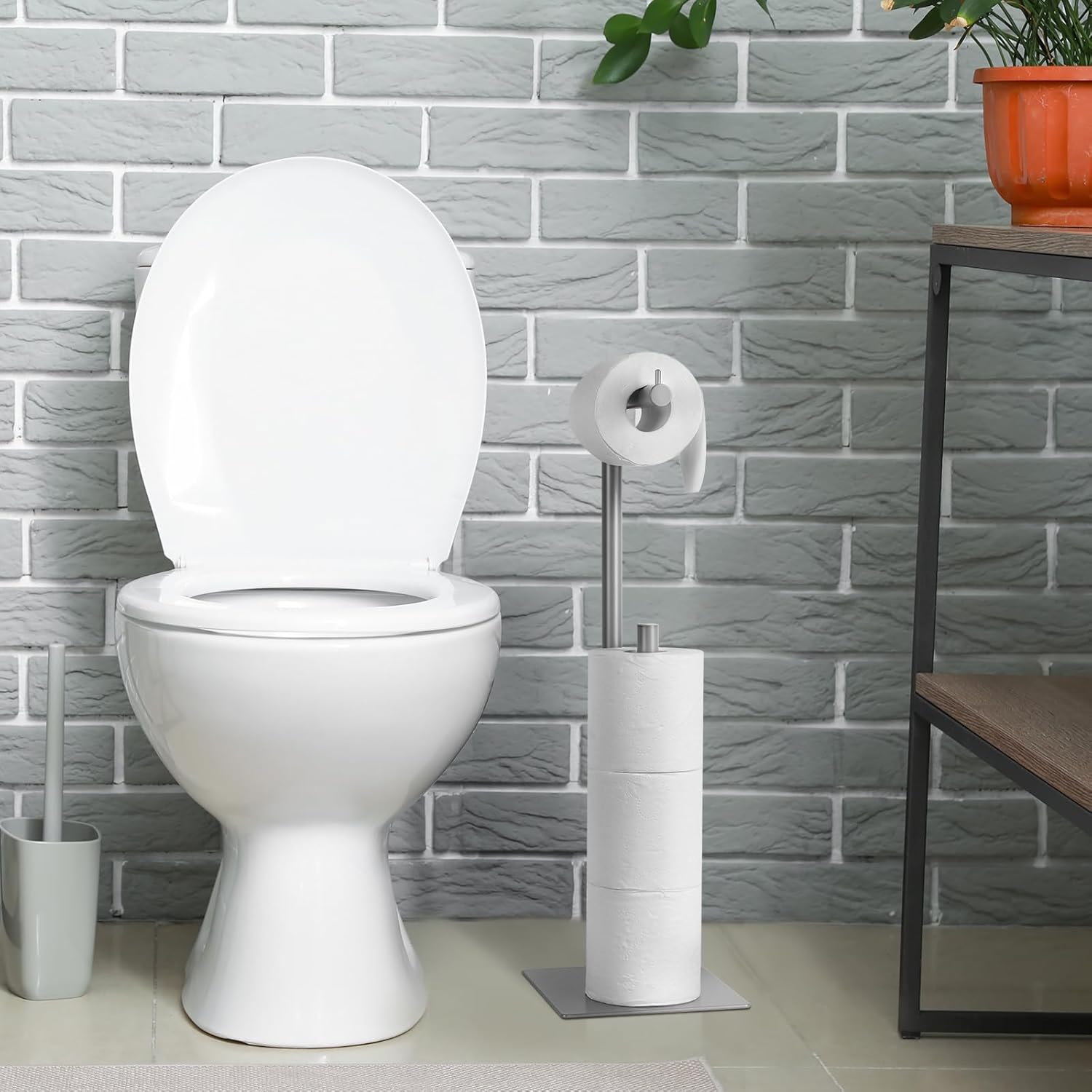 Soporte de papel higiénico plateado para baño, soporte de papel higiénico independiente con estante de almacenamiento de papel higiénico de reserva,