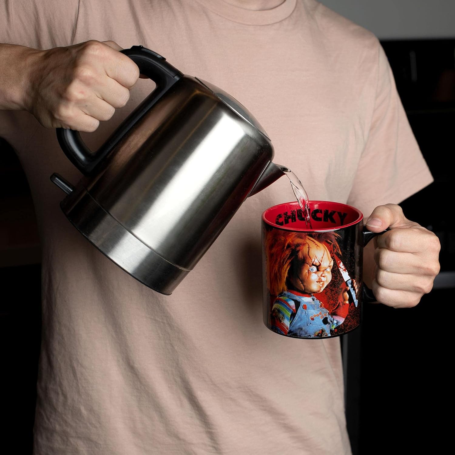 Silver Buffalo Chucky Friends Til The End Scary – Taza de cerámica, 20 onzas