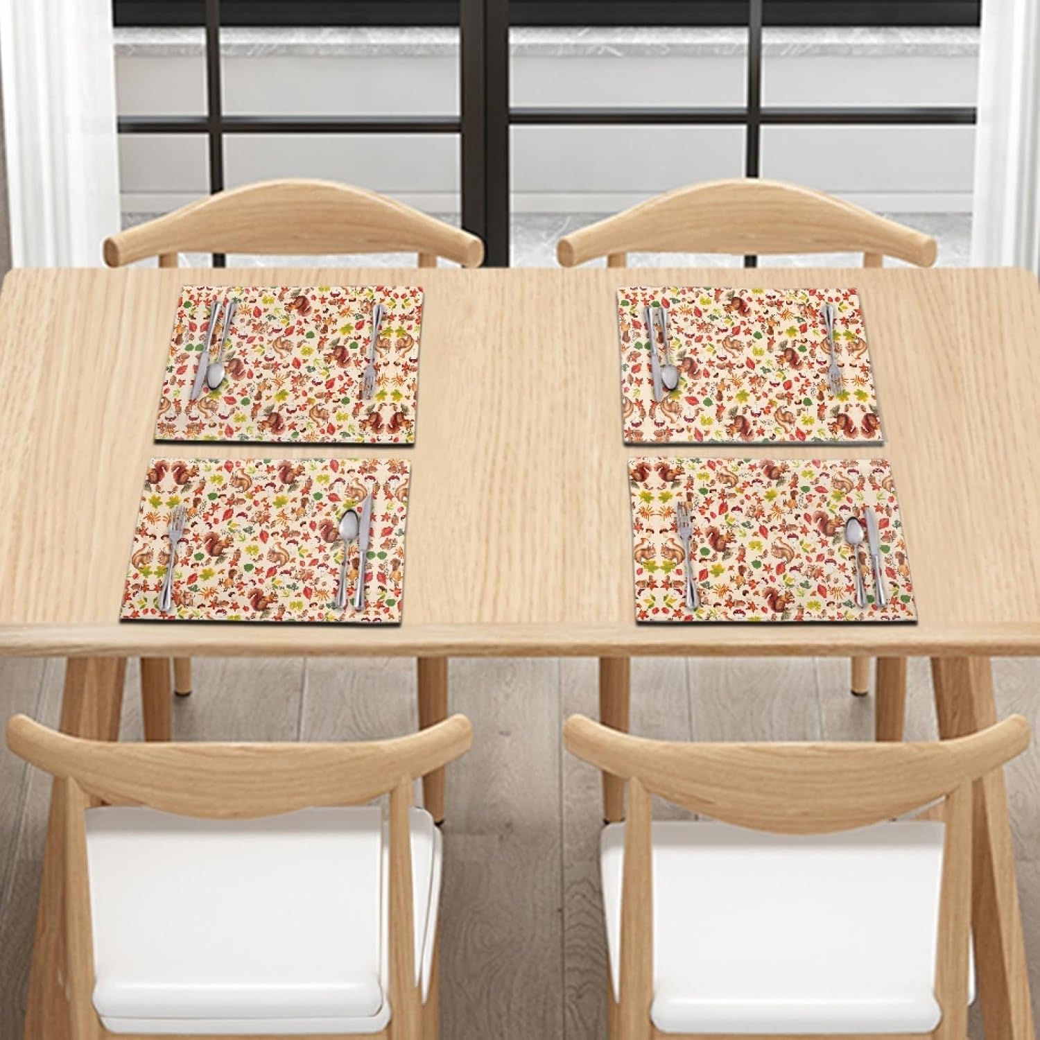 Juego de 4 manteles individuales, hojas de otoño y ardilla, resistentes al calor, de tela de lino gruesa, cuadradas, lavables, para fiestas,