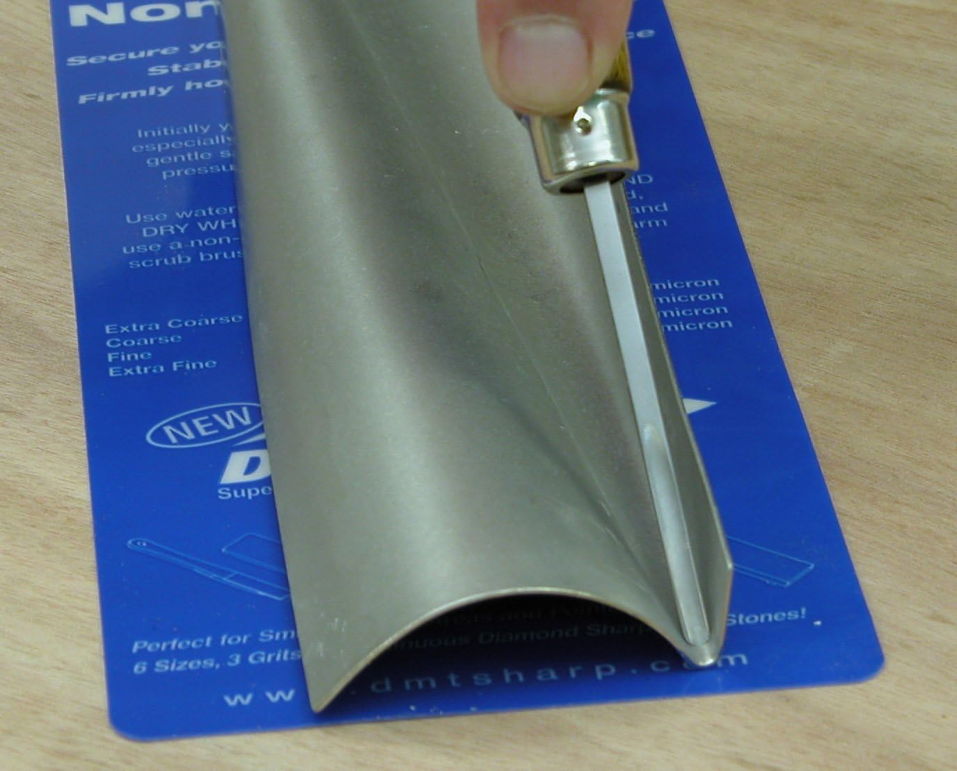 DMT (Diamond Machining Technology) DCMF – Afilador de cuchillos, color plateado