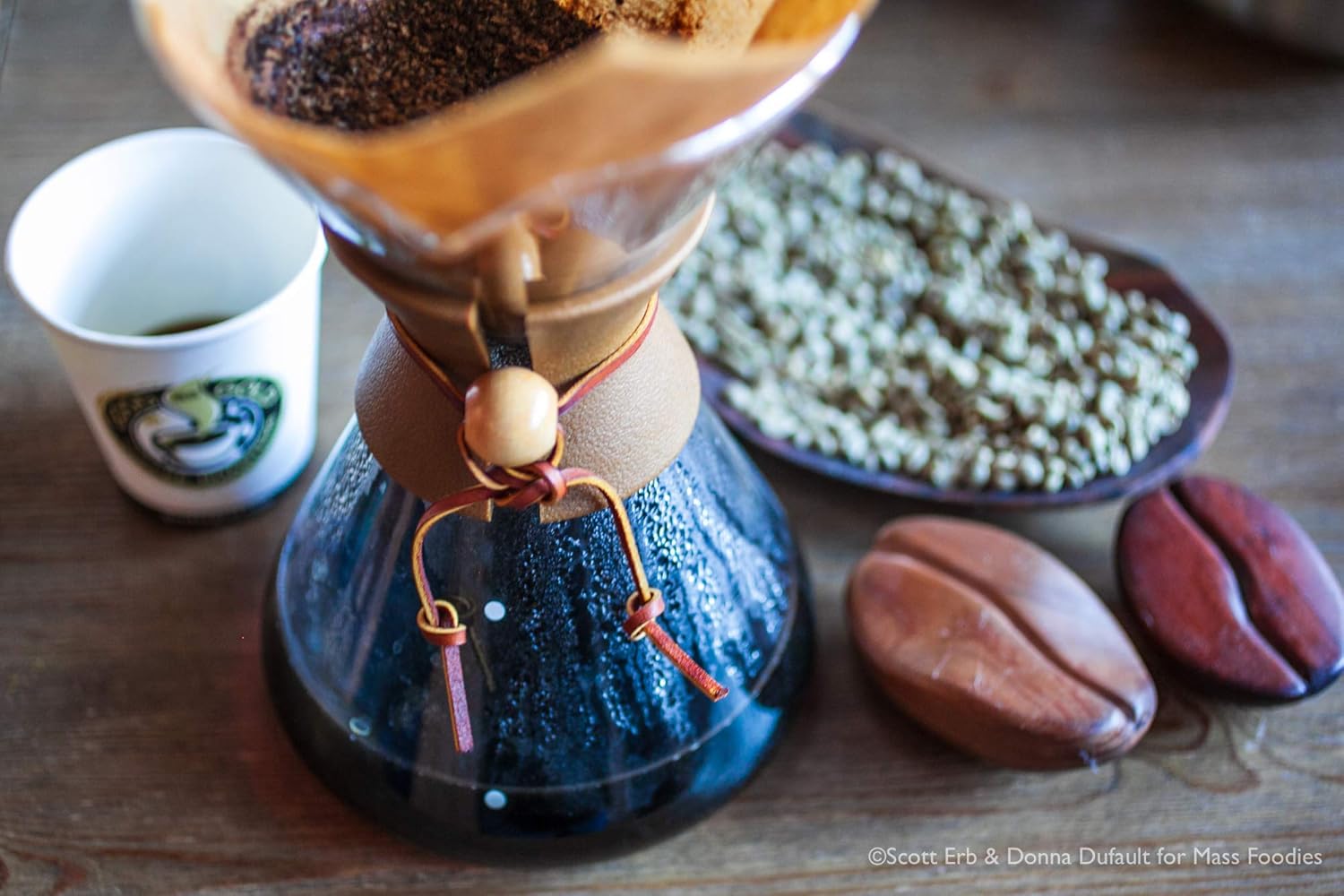 Granos de café crema de caramelo, café saborizado, grano entero, bolsa de 12 onzas  Good As Gold Coffee Roasters