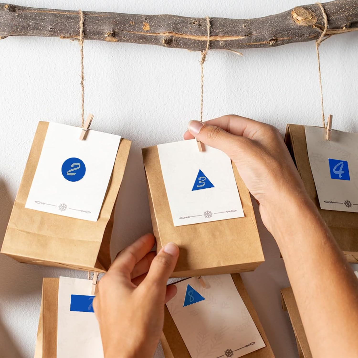 YIKIADA Calcomanías de codificación de colores multiformas, color azul, calcomanías extraíbles de diferentes formas para niños pequeños, triángulos,