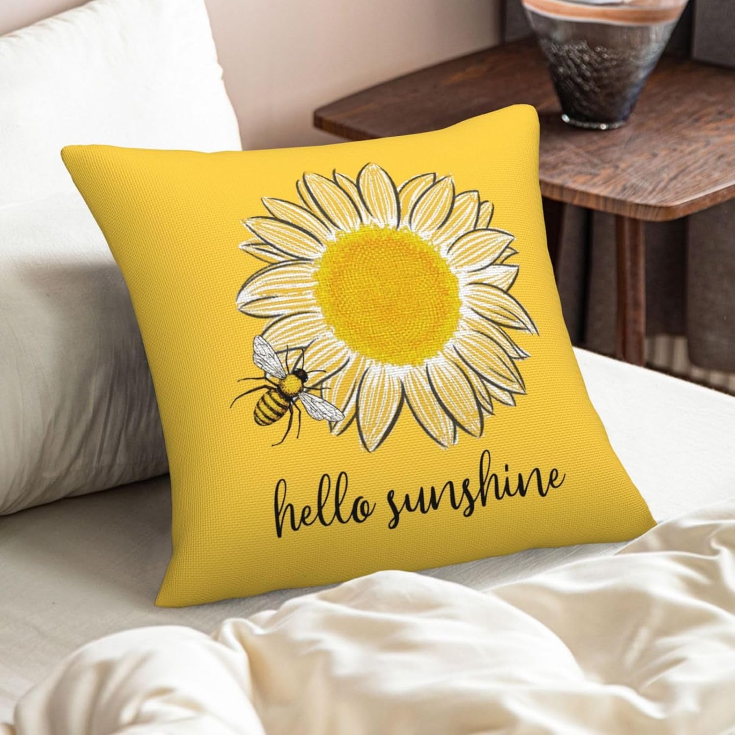 Hello Sunshine – Fundas de almohada decorativas de verano, diseño de abeja de girasol, granja, fundas de almohada cuadradas amarillas para patio,