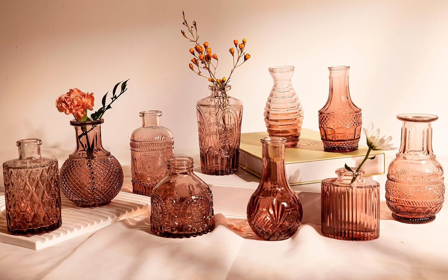 Juego de 10 jarrones pequeños para flores, jarrones rosados a granel, jarrones de cristal para centros de mesa, mini jarrón vintage perfecto para