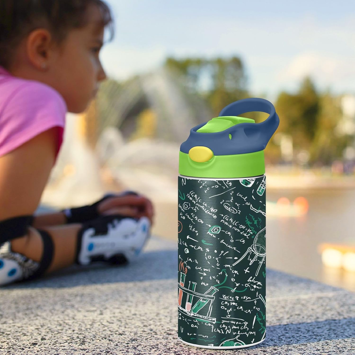 ALAZA Old Chemistry Green – Botella de agua para niños de 12 onzas con pajilla, de acero inoxidable con aislamiento al vacío, vaso para niños y niñas