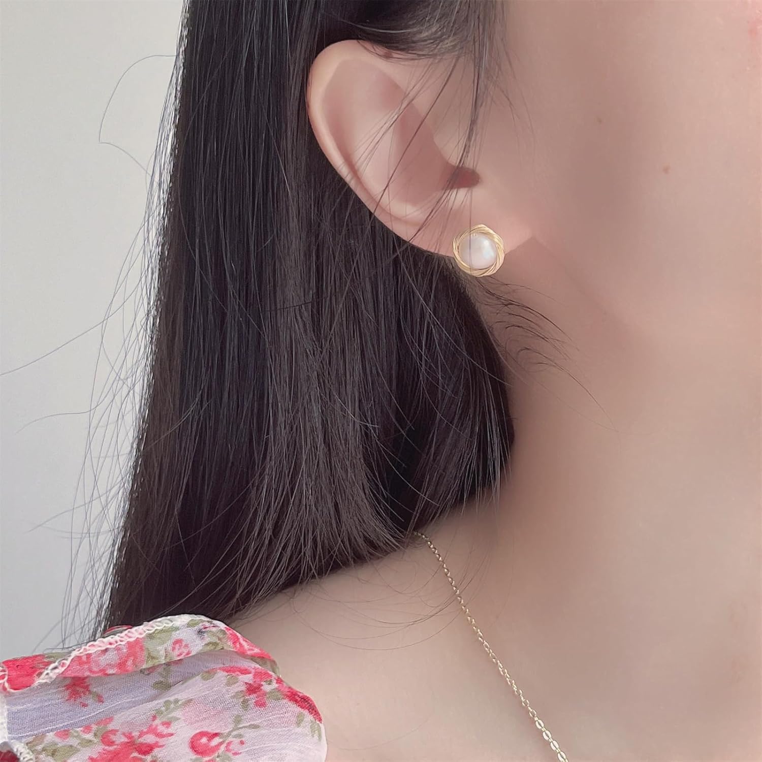 Natural Baroque Freshwater Pearl Earrings for Women, White Round Pearls, Wire Wrap Gold Stud Earrings Jewelry, Handmade Jewelry Gift for Mom Lover