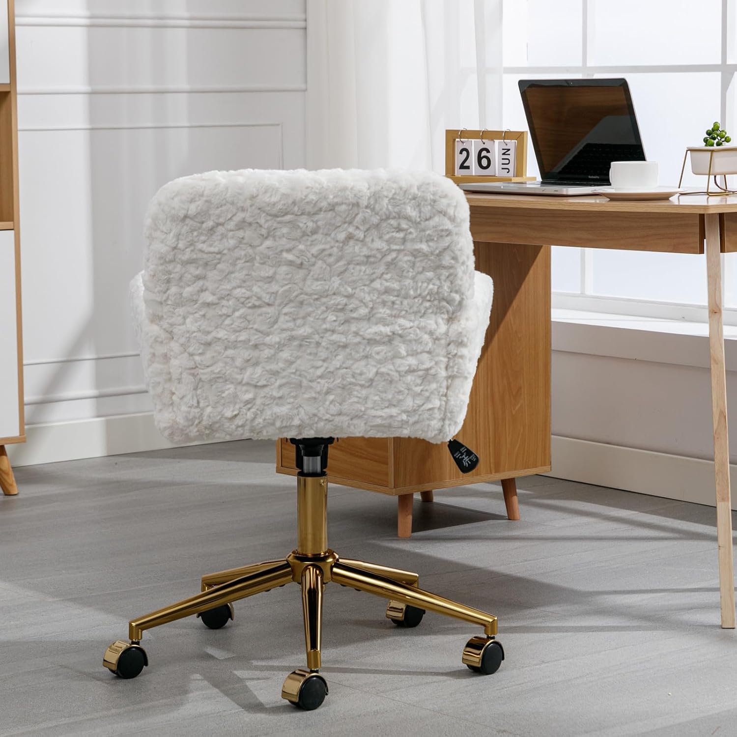 Silla de tocador blanca, silla de escritorio, pequeña silla giratoria ajustable para maquillaje en casa, linda silla con forma de carcasa con patas