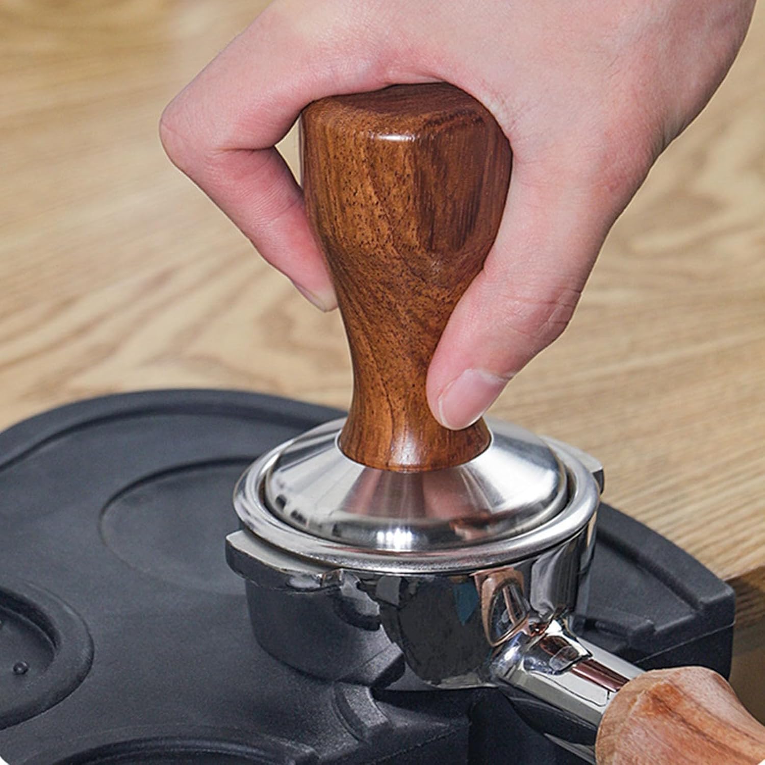 Paquete de 2 manipuladores de café, prensa de acero inoxidable de 2.008 in2.283 in con mango de madera, prensa de polvo, compresor de café molido