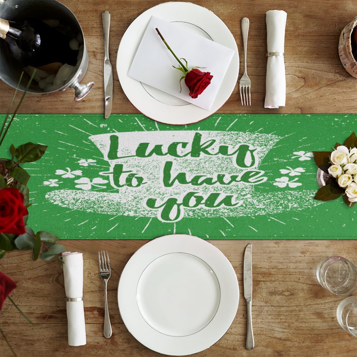 Camino de mesa del día de San Patricio, mantel de lino rústico para cocina de granja, cena, eventos, fiesta, decoración de mesa de vacaciones, 13 x