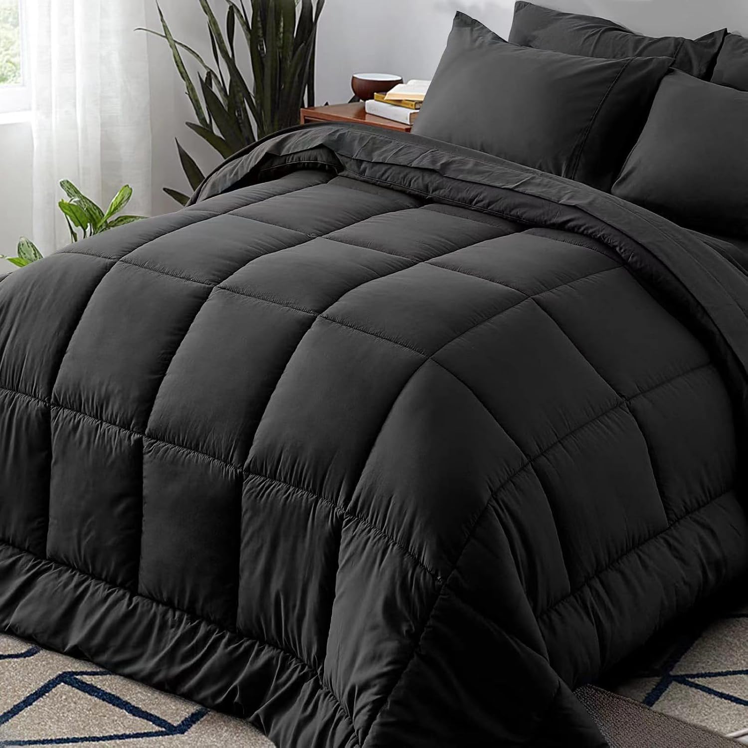 SDIII Juego de edredón negro de 3 piezas, tamaño King, cama en una bolsa, resistente a las arrugas y a la decoloración, lujo de hotel, juego de cama