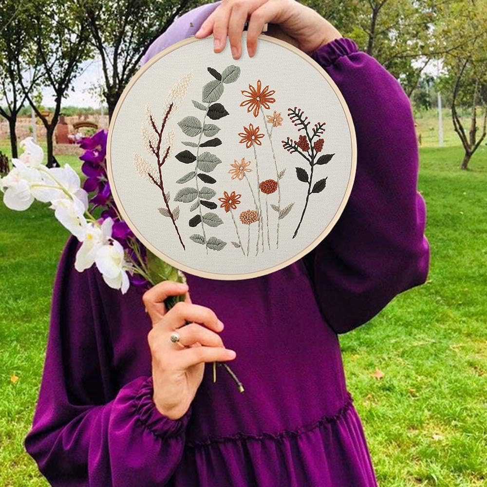 Uphome Paquete de 3 kits de bordado para principiantes con estampado de punto de cruz con bonitos patrones de flores y plantas con 1 aro de bordado