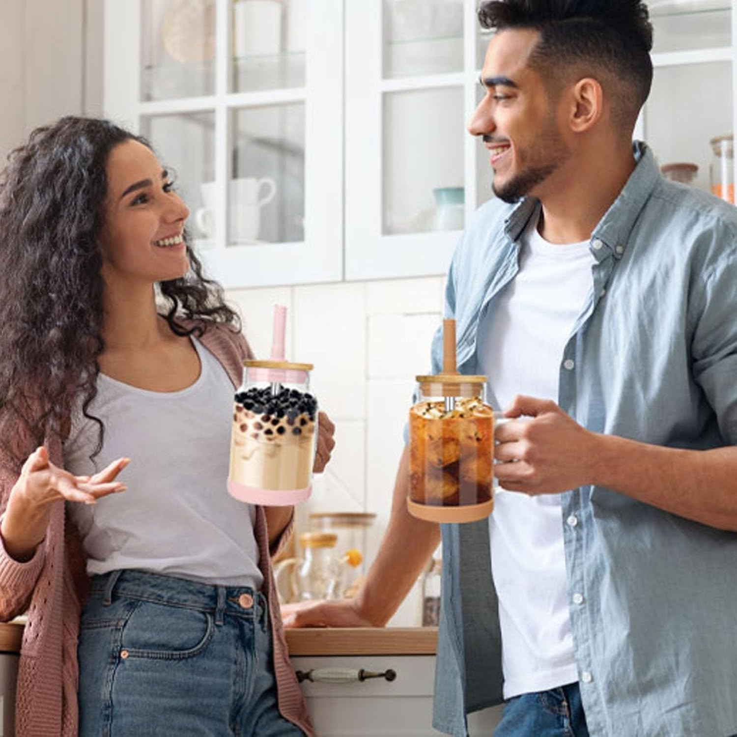 Tronco Vaso de vidrio de 22 onzas con asa, botellas de agua de vidrio con tapa de silicona y popote, taza de café helado reutilizable, café helado